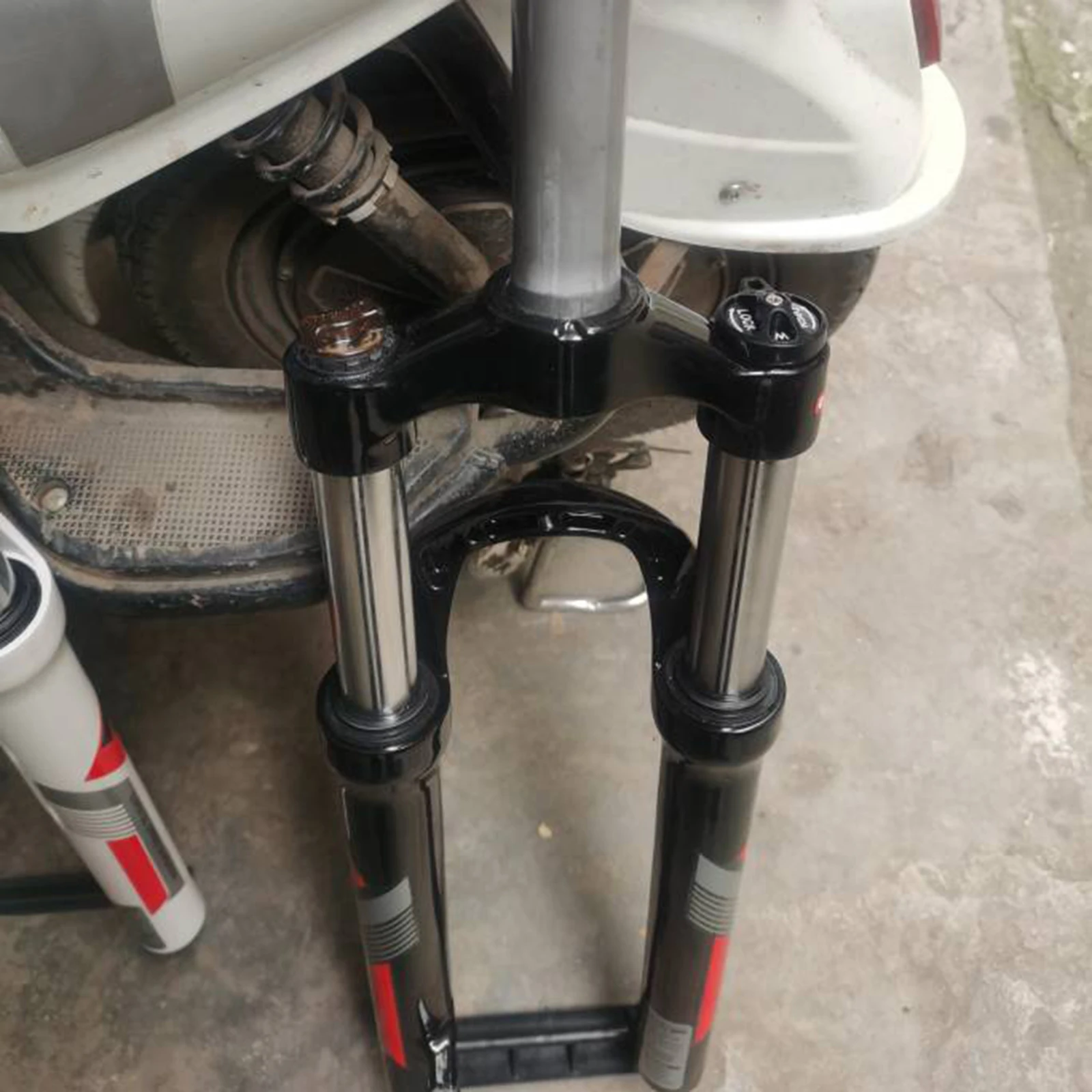 Practical Fork Repair Parts Rod Adjustment Rod Preload Screw Adjustment Oil Base Plastic Material  Practical Fork