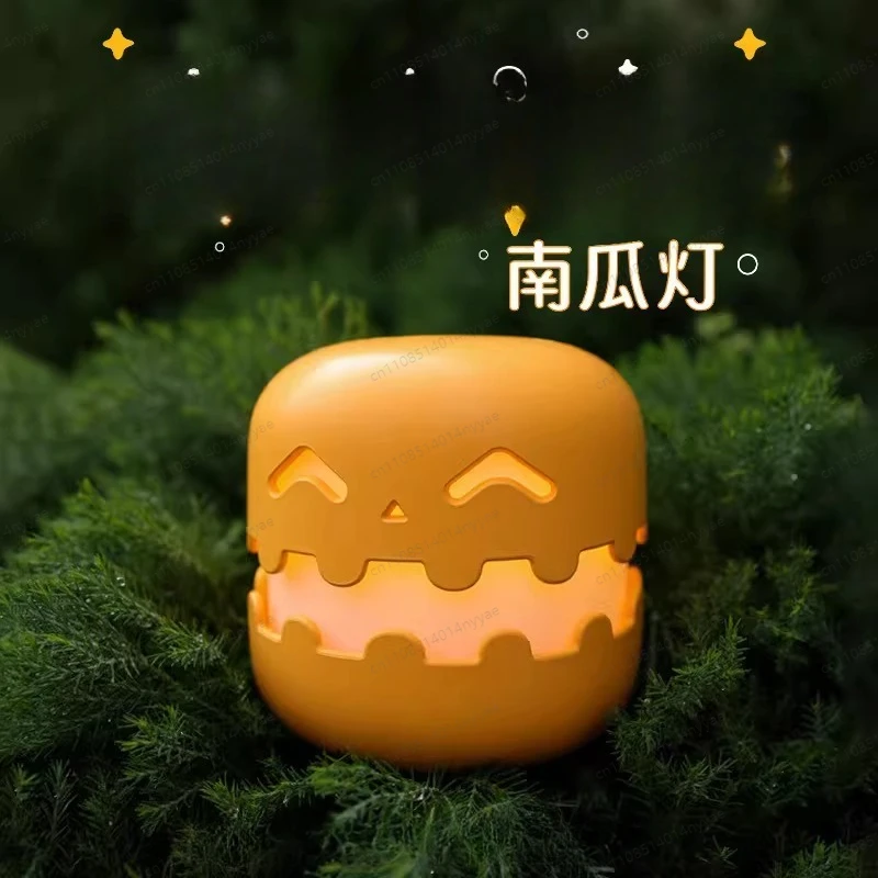 Foldable Glowing Pumpkin for Halloween - Portable LED Decor Piece, Perfect for Indoor/Outdoor Party Atmosphere