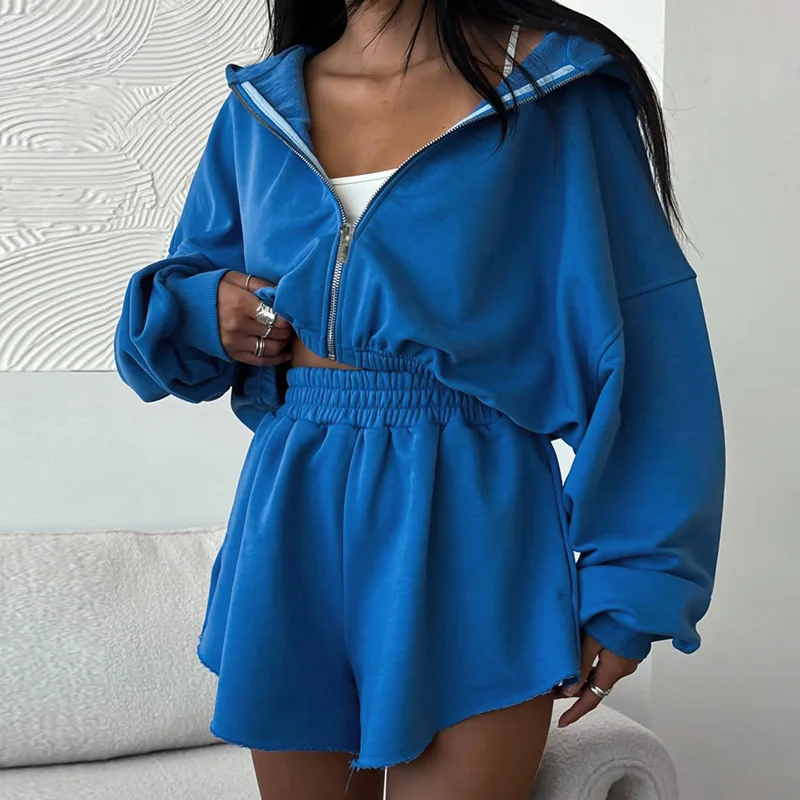 Autumn 2024 new two-piece tower European and American style casual Joker short sweater and shorts suit women