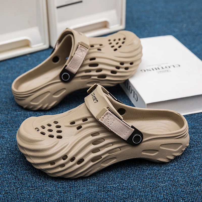 Men's perforated shoes, indoor and outdoor non-slip lightweight dual-use sandals, breathable beach garden slippers