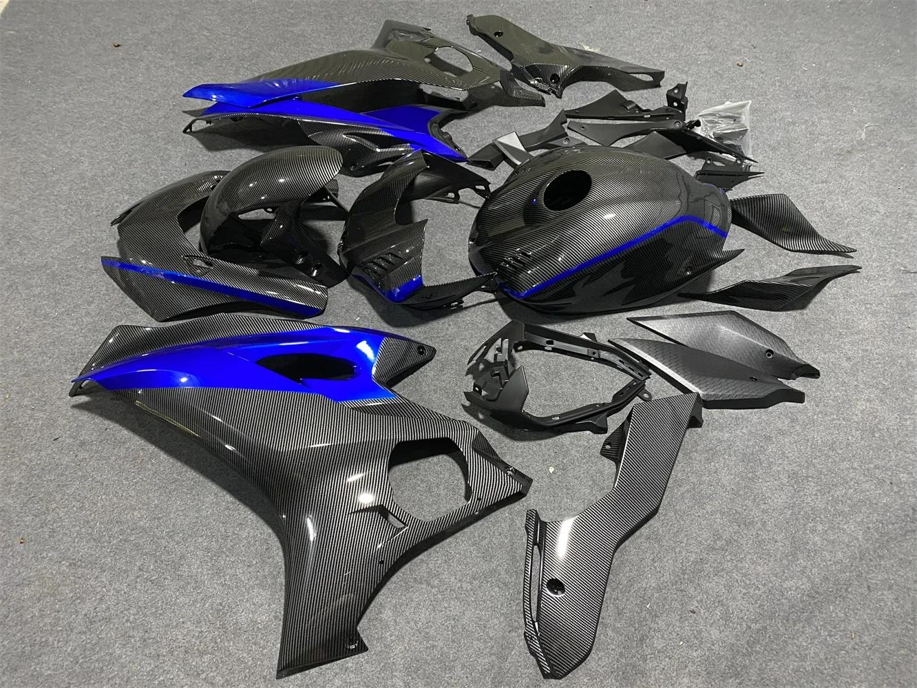 Motorcycle Fairing Kit Suitable for Yamaha R6 17-21 Years YZF600 2017 2018 2019 2020 2021 Fairing Blue White