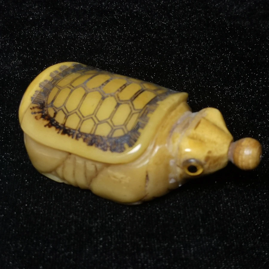 CULTUER ART 3” Old Chinese Hand Carved Lovely Turtle Snuff Bottles Ornaments Collection desk Decoration gift