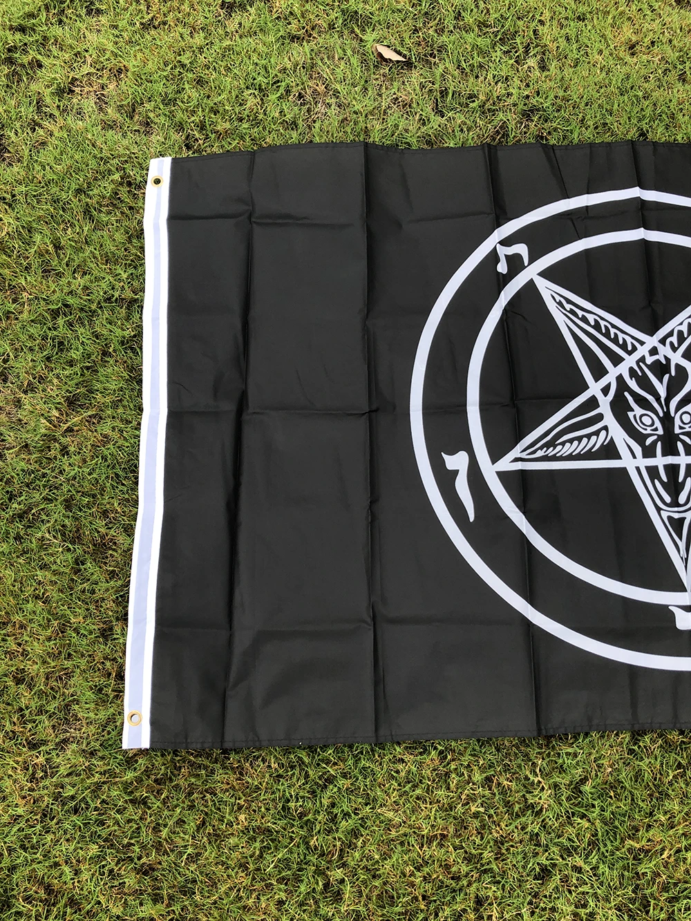 SKY FLAG Satan flag 3x5 fts 90x150cm polyester hanging Roman Catholic Church knights Templar pentagram Baphomet flag of Satan