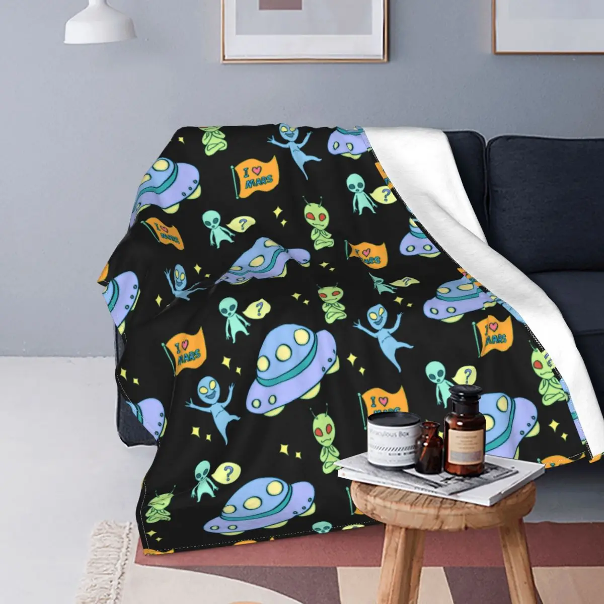 Alien Plush Blanket alien  universe  ufo  dialog box  mars  flag  star  0627 Custom Throw Blanket for Bed Sofa Couch 150*125cm