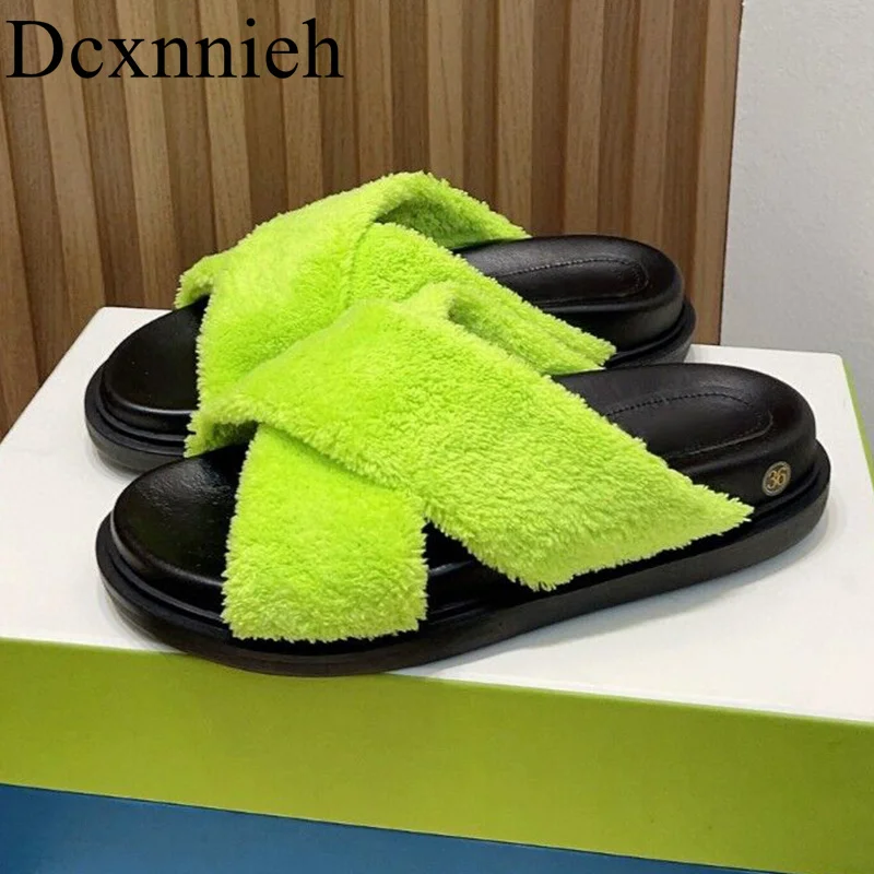 

Summer Plush Upper with Shallow Mouth Design Cross Solid Color Thick Sole Elevated Casual Slippers for Women's Versatile Sandals