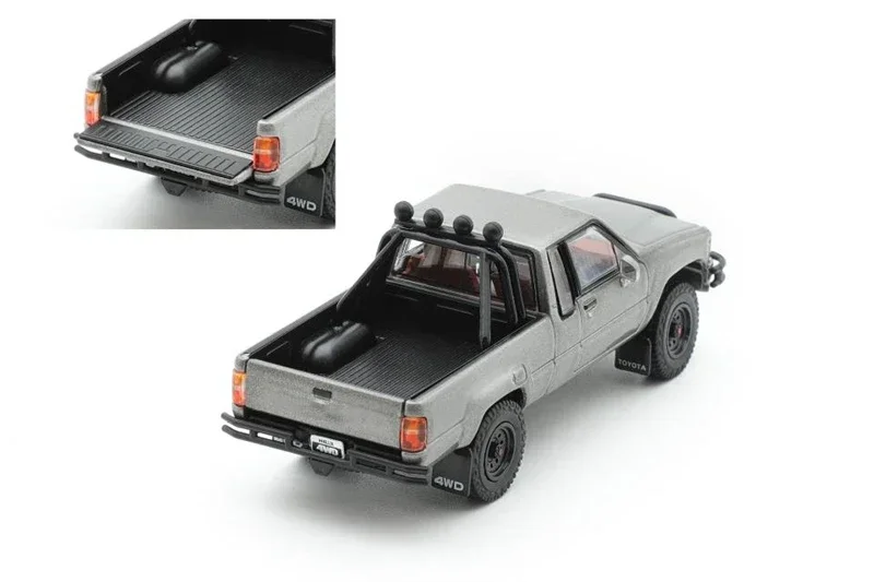 GCD 1:64 Hilux 1985 SR5 Diecast Model Car