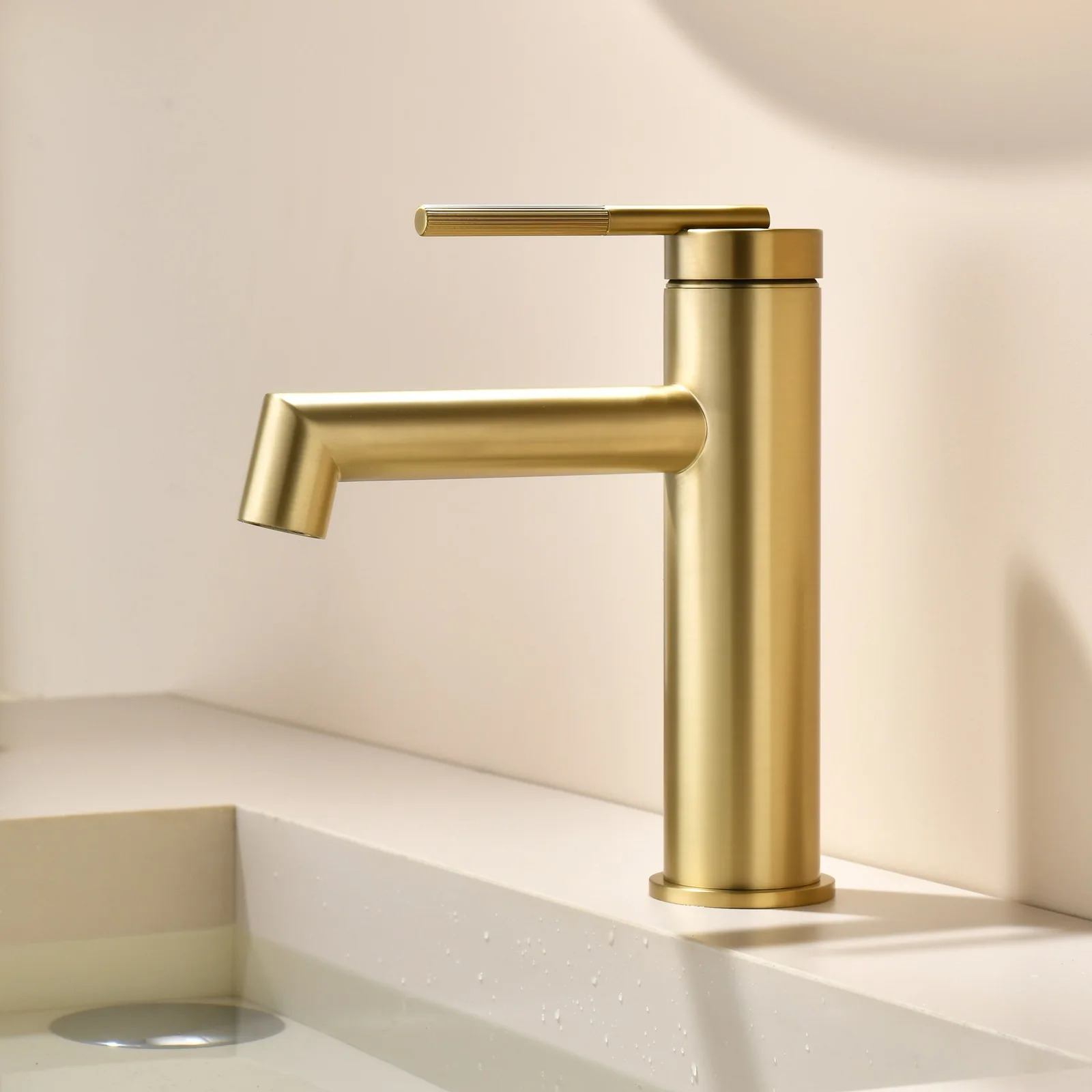 New Bathroom Brush Gold Basin Faucet Chrome Single Lever hot and cold Solid Brass Crane Brass Sink mixer Gray Tap