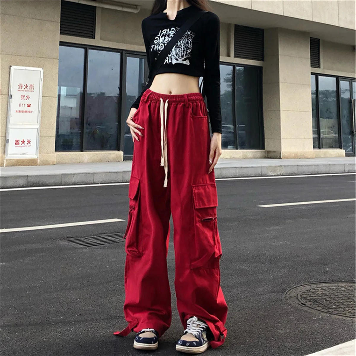 

Red Cargo Pants Women Gothic Joggers High Waist Loose Female Hip Hop Trousers Korean Punk Pants Funny Capri Femme Sweatpants
