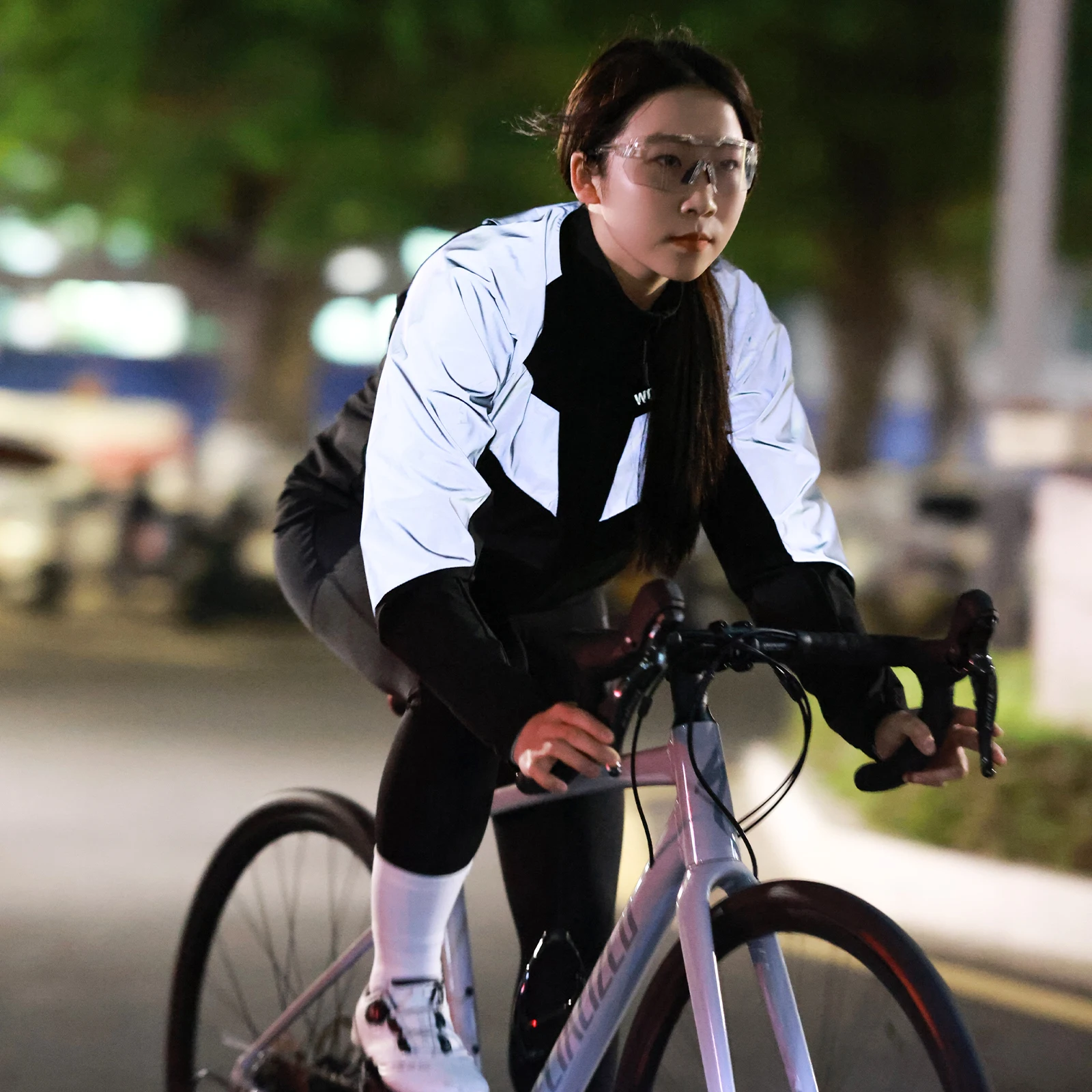 WOSAWE Men Reflective Jacket Night Glowing Running Training Jacket MTB Cycling Windbreaker Travel Outdoor Sport Coat