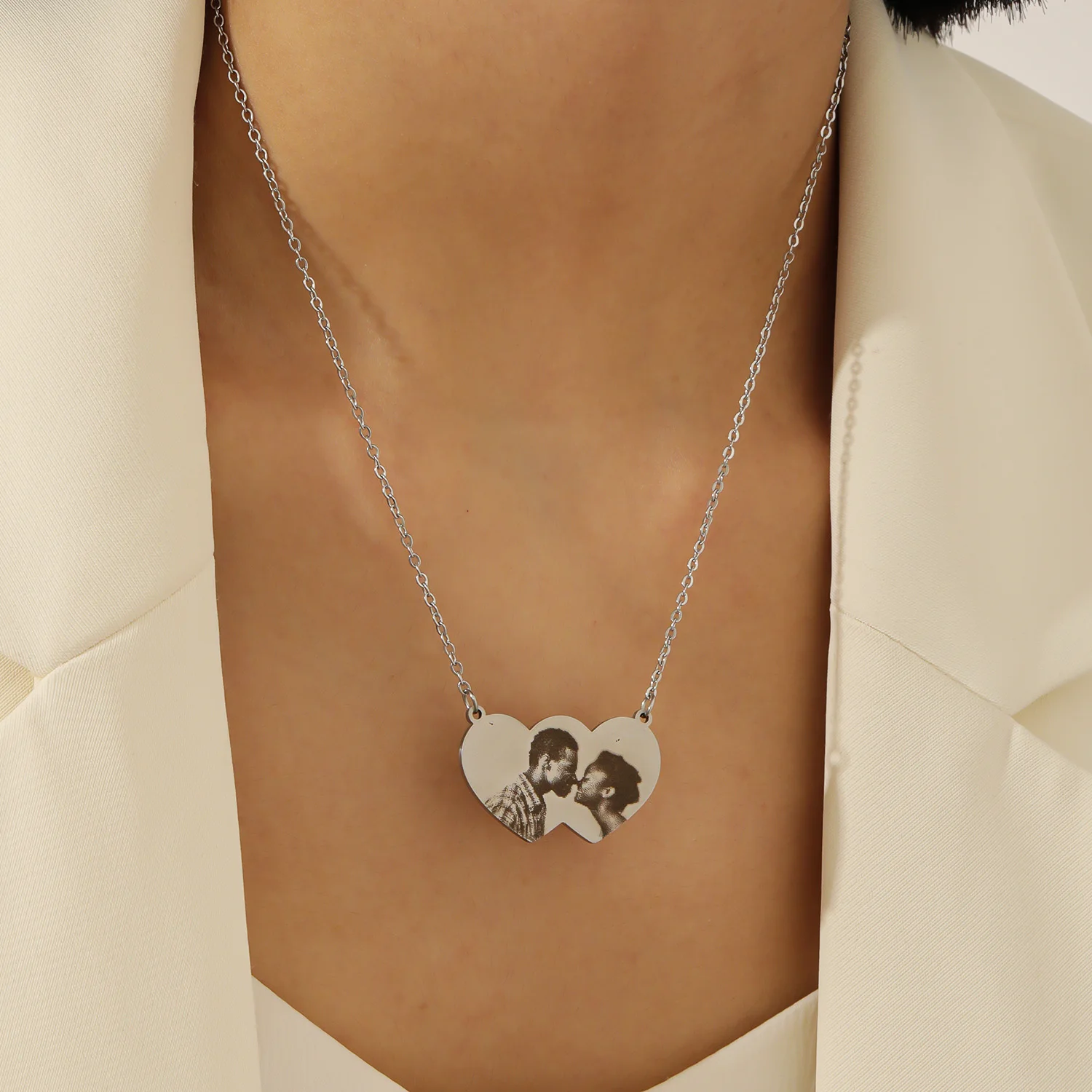 

Mother Christmas Gift Necklace Gold Plated Rectangle Hollow Out Letter Pendant Fine Chain Personalized Jewelry For Mom Women