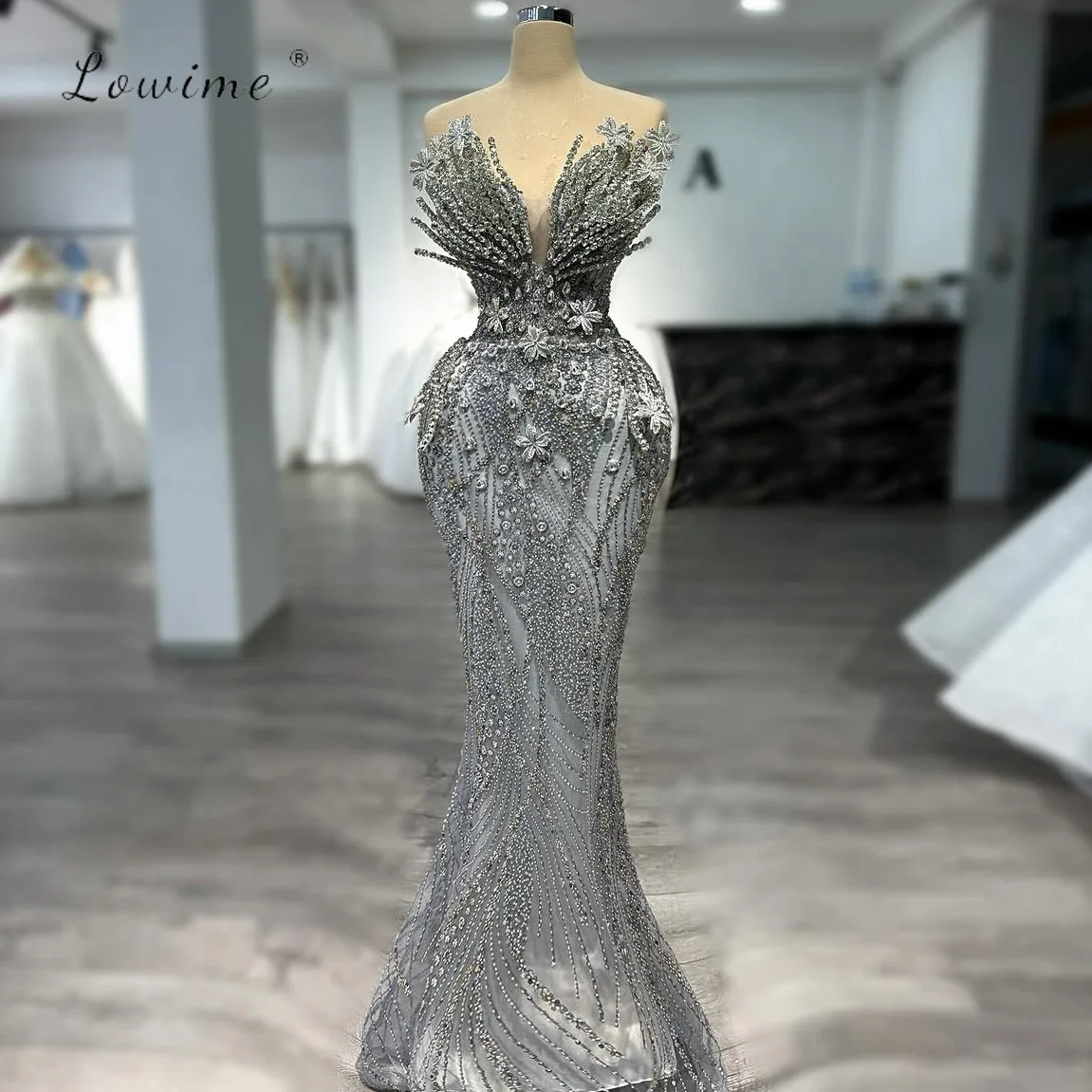 

Elegant Silver Sleeveless Evening Dress Mermaid Sparkles Beading Formal Occasion Gown Long Party Dress