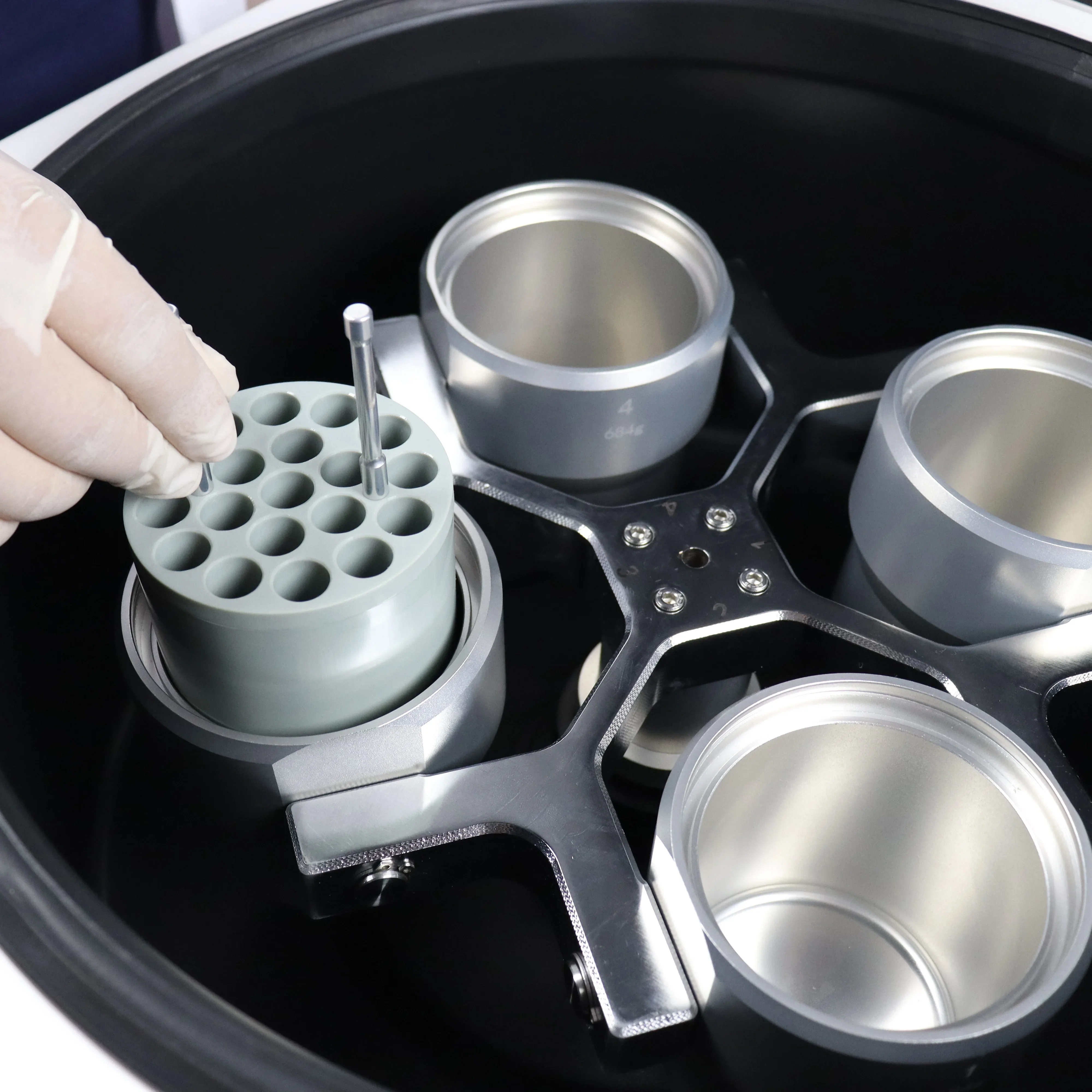 

750ml Refrigerated Laboratory Centrifuge Machine