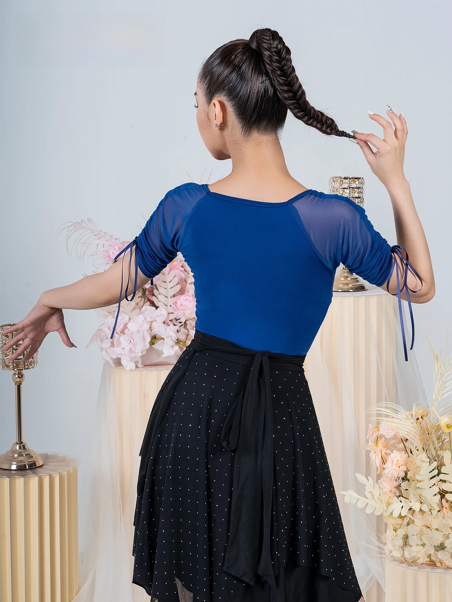 เสื้อเต้นลาติน WJJdance สำหรับผู้หญิง รุ่นใหม่ ปี 2025 ผ้าตาข่ายผสม ดีไซน์สายรัด โมเดิร์น เหมาะสำหรับฝึกซ้อม