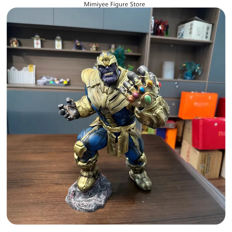 مجموعة هدايا تزيين سطح المكتب من Marvel Thanos Infinity Gauntlet مقاس 36 سم من مادة PVC