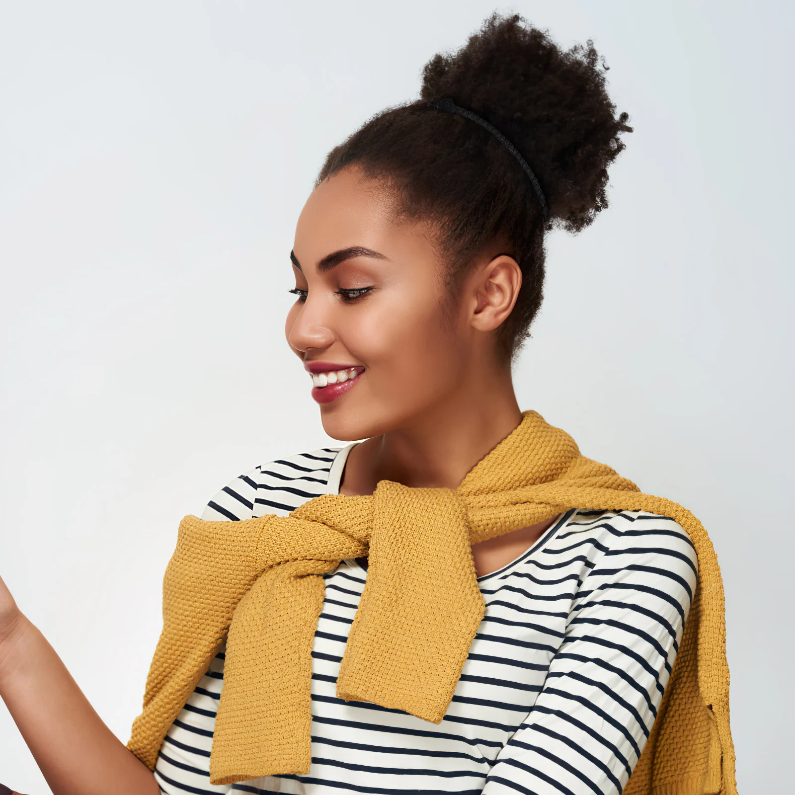 

30 Tooth Side Hair Clip Comb for Thick Curly Textured Hair Women Headdress Secure Grip Lightweight Fashionable Bun Holder