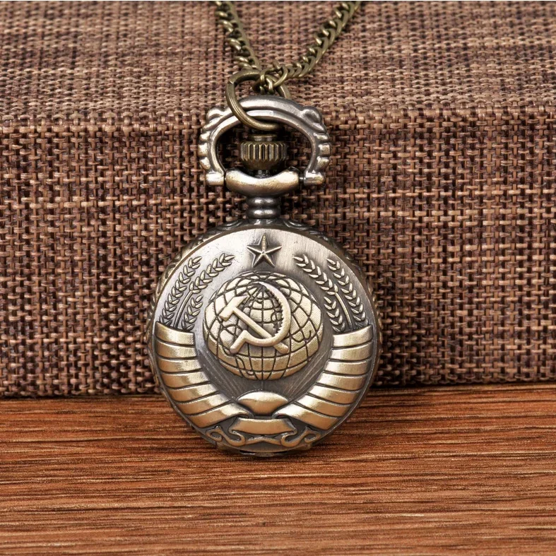 2024 NEW Soviet Sickle Hammer Style Quartz Pocket Watch Necklace Bronze Pendant Clock CCCP Russia Emblem Communism Top Gifts