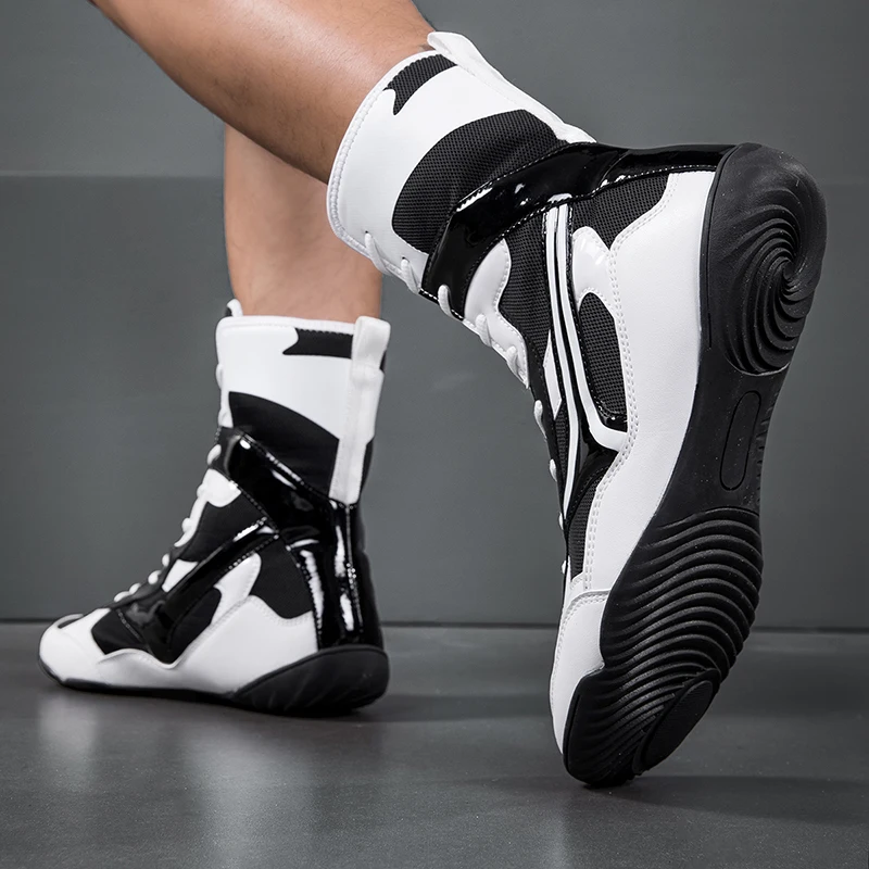 Hot Selling Wrestling Boots Wrestling Boxing Shoes Unisex Wearable Fighting Shoes Sneakers are very good.