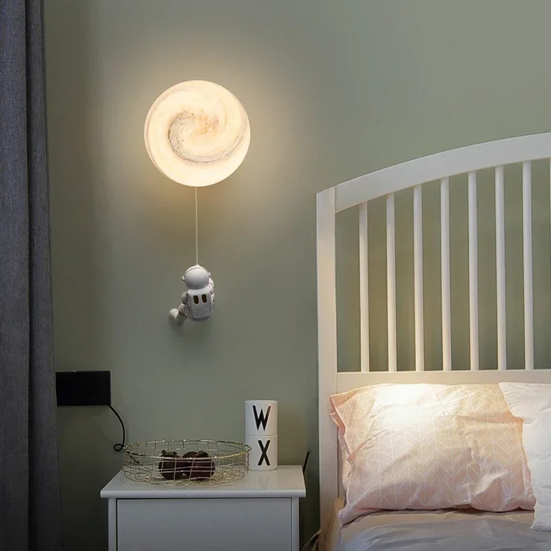 Creative 3D Moon Wall Lamp Astronaut Lighting Bedroom Bedside Children's Room Boys and Girls Warm Background Sconces Decoration