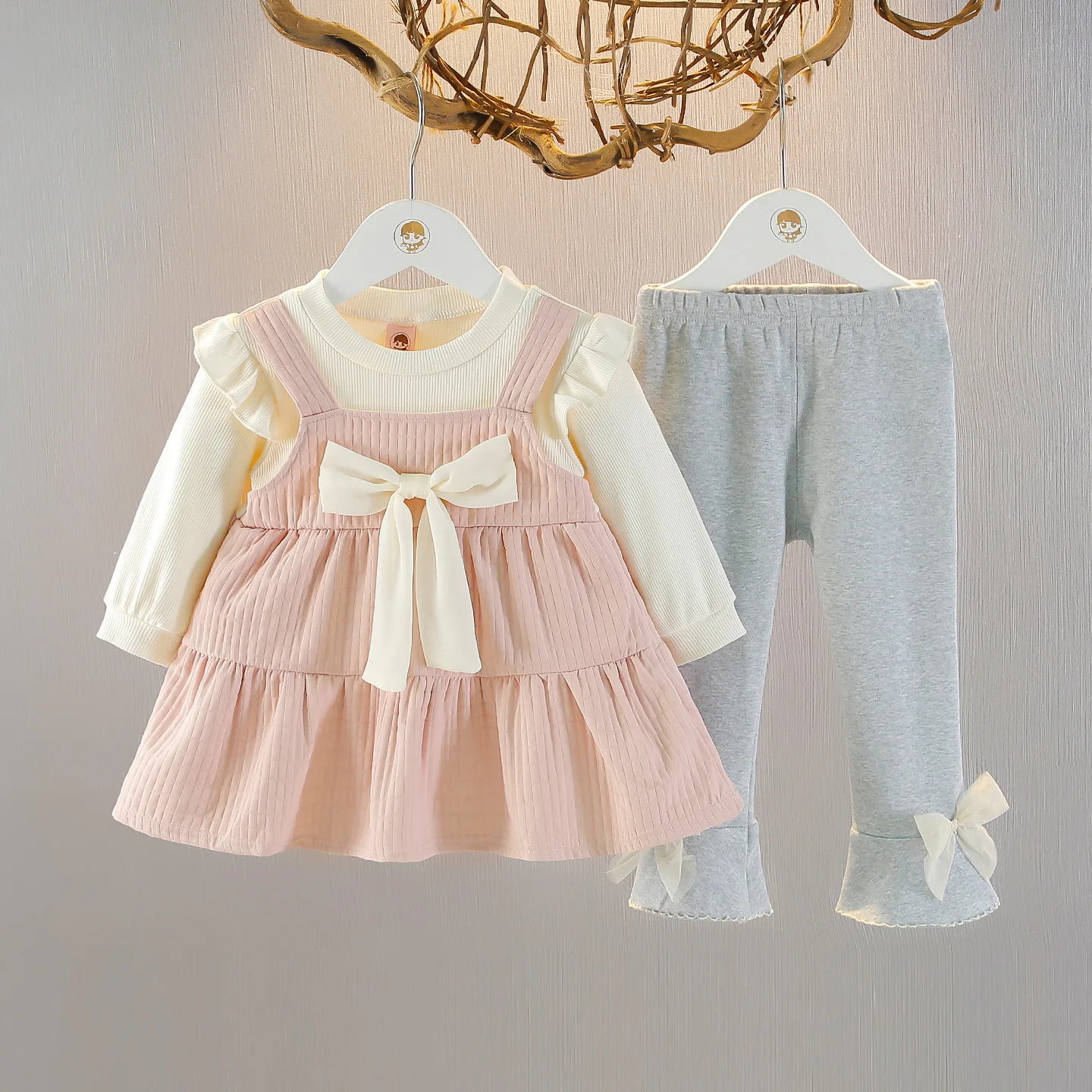 

Toddler Kids Girls Two-piece Set New Autumn Butterfly Bow Infant Baby Girls Shirt Ins Casual Mid Waist Newborn Girls Leggings