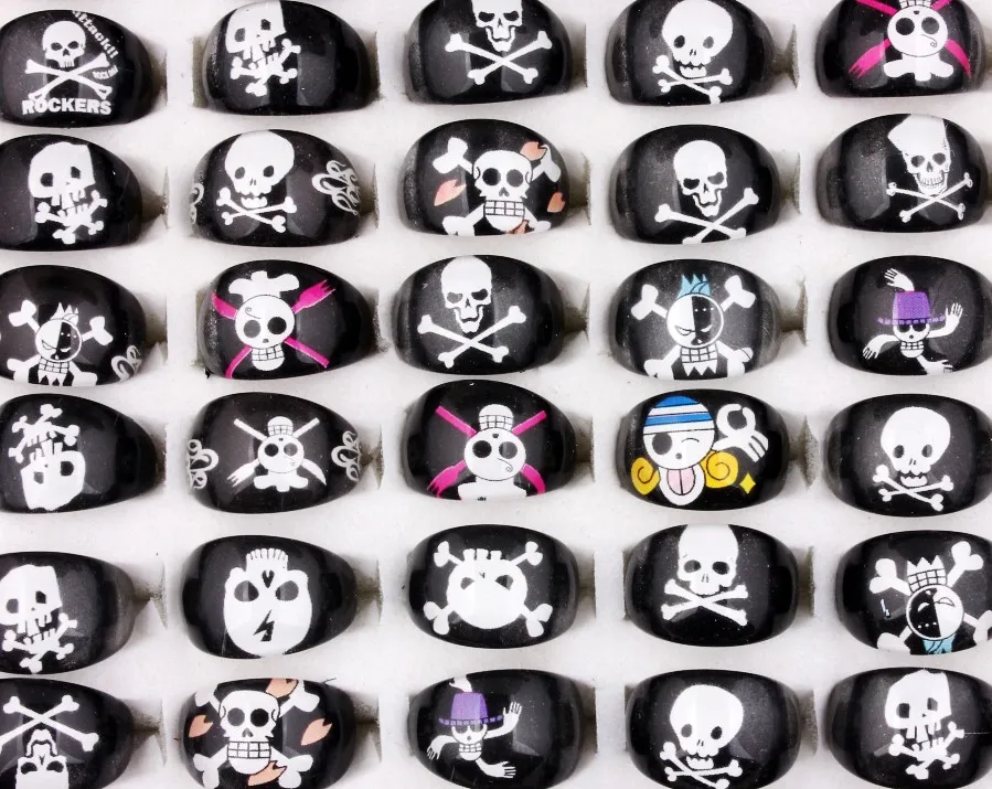 Wholesale Lots 20pcs Men\'s Skull Skeleton Black Resin Lucite Children/Kids Rings