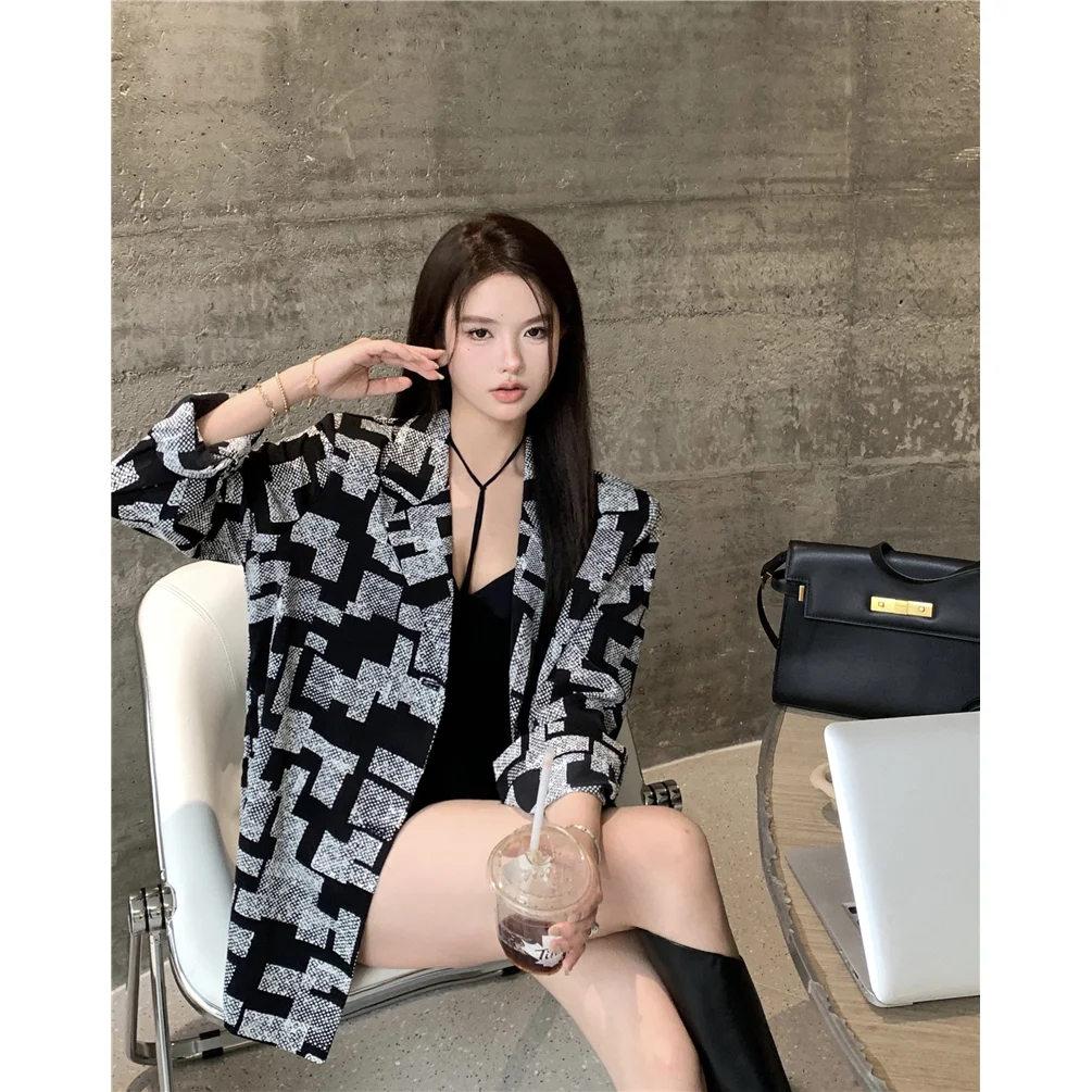 Women\'s Autumn New Style of Suit Jacket Niche Loose Waist Long Sleeved Suit Jacket Women\'s Spring and Autumn Jacket