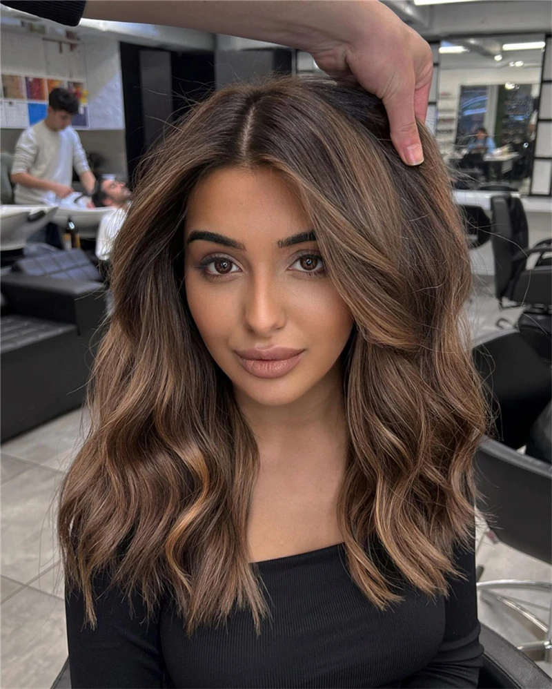 Blonde Brown Hair Lace Front Wig High Quality Synthetic Wigs Women's Wig Natural Look Glueless Wig Suitable for Daily Party Wear