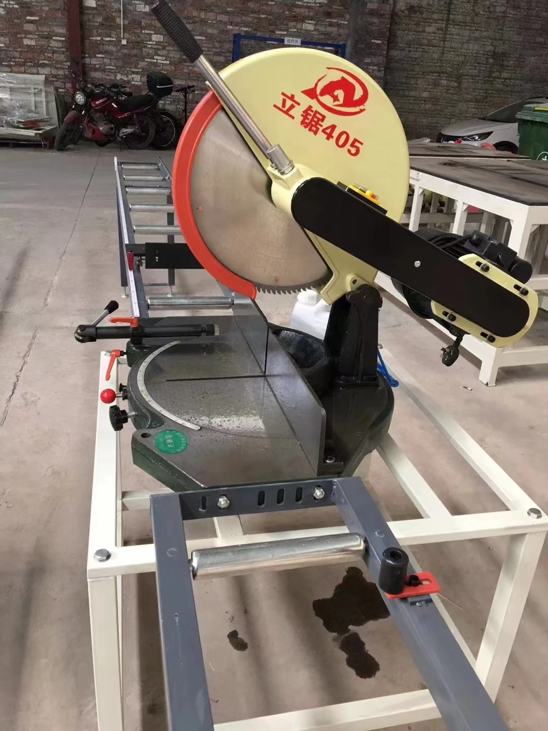 New Condition Manual CNC Cutting Saw Machine for Construction for Aluminum Alloy PVC & UPVC with Core Motor Component (PLC)