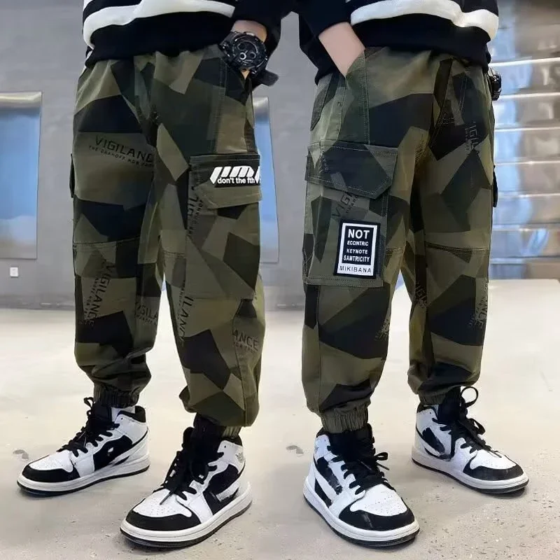 

Camouflage Boy Cargo Pants Children Casual Sweatpants Three-dimensional High Visibility Sports Pants Children's Clothing 2024