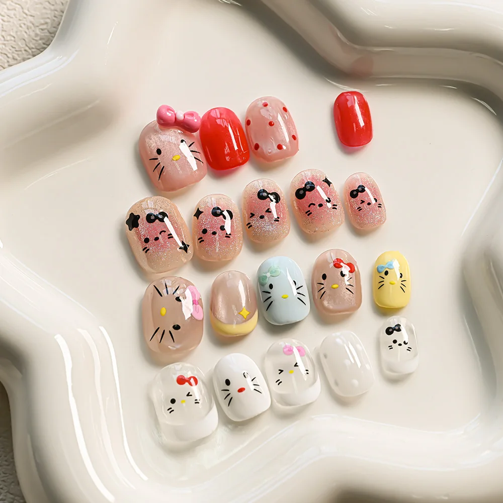1 pz Kawaii Kitty Cat Face Adesivo per unghie Linee delicate Cartoon Face Expression Decalcomania per unghie autoadesiva Accessori per nail art fai da te