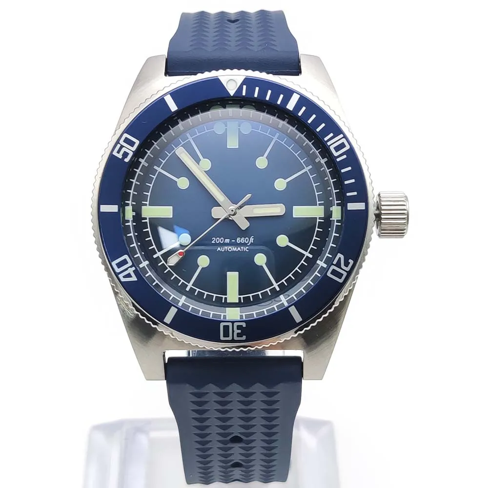 New 40mm NH35 Men's Watch Sapphire Crystal Rubber Strap Casual Fashion Watch Unidirectional Rotating Bezel 28.5MM Dial