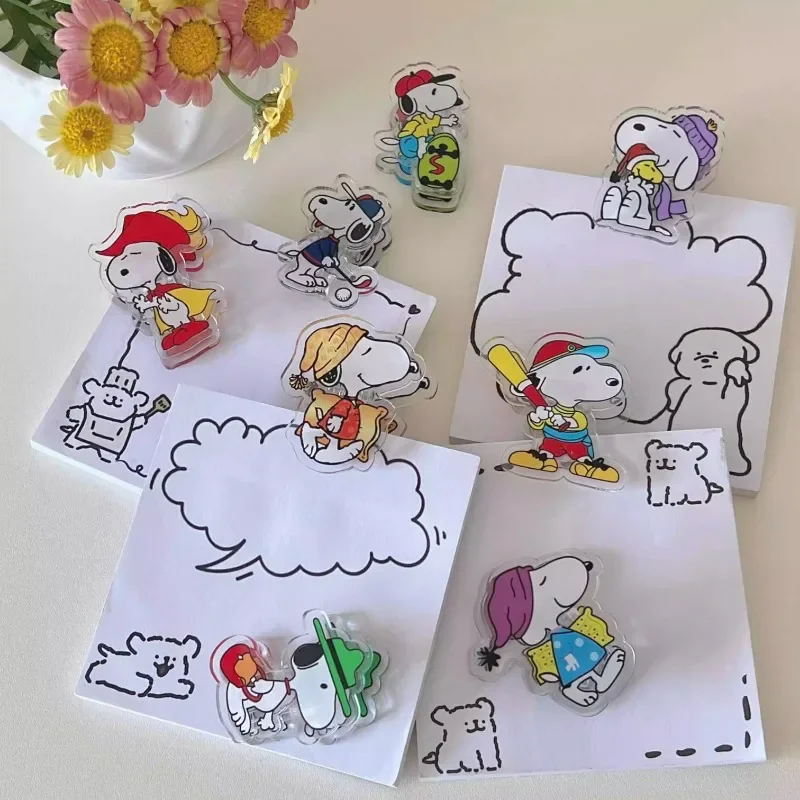 New Peanuts Snoopy cartoon peripheral creative cartoon mini acrylic multi-functional high-value note student notebook clip gift