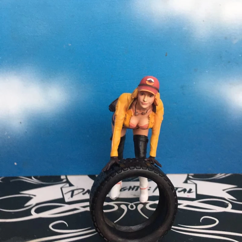 

Car Mechanic Resin Figure 1/24 Scale 75mm Assembly Model Kit Unassembled Dioramas Unpainted Statuettes Toys