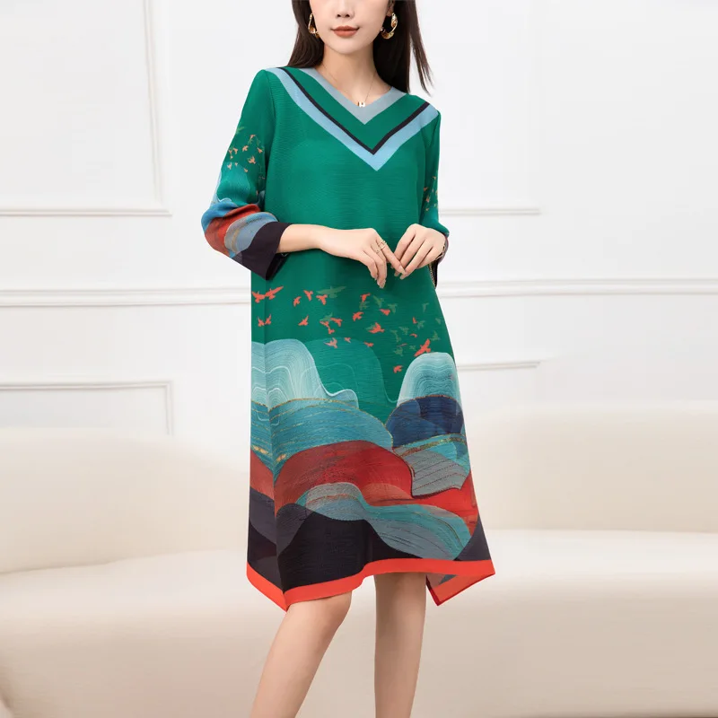 

summer dress women 2022 Miyake Pleated Fashion High Street V-neck LOOSE Large Size Knee-Length Dresses Tide