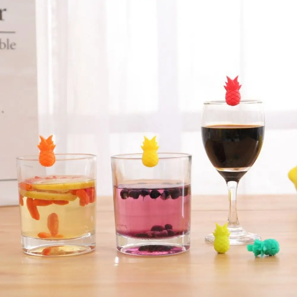 

6pc Party Goblets Label Cup Clips Recognizer Colorful Pineapple Fruit Wine Glass Silicone Suction Cup Marker Wine Cup Identifier