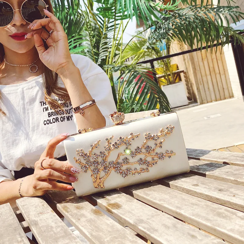 New Luxury 3D Relief Tree Evening Bag Brand High end Inlaid Diamond Clutch Purse and Handbag Lady Wedding Party Crossbody Bag