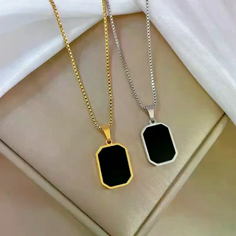 Fashion Square Necklace For Women Korean Style Black Geometric Pendant Necklace Collar Neck Chain Charm Jewelry Party Gift