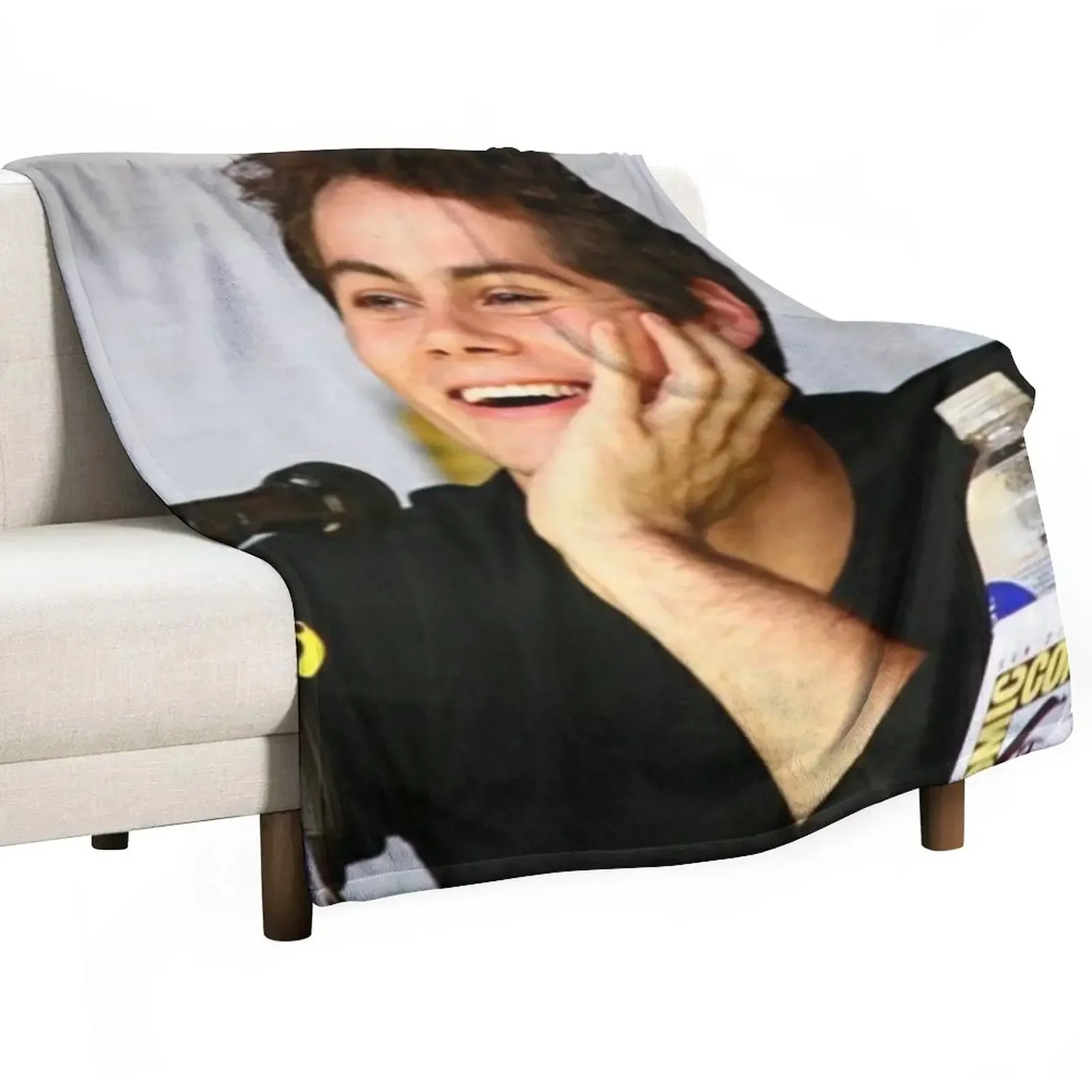 Dylan O'Brien Throw Blanket christmas gifts Hairy Kid'S Thermals For Travel Blankets