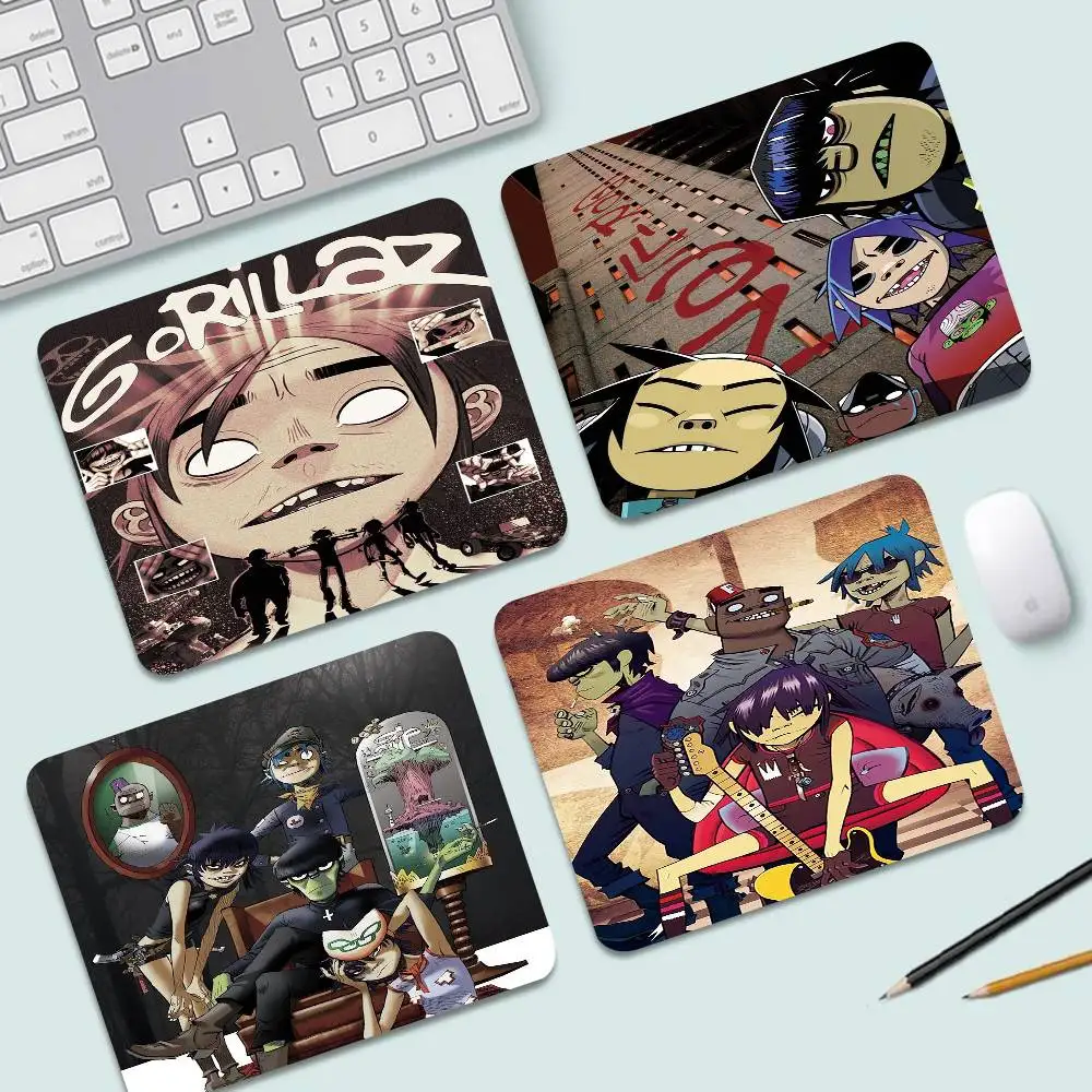 Retro Music G-GorillazS mouse pad small size creative table mat coaster game mouse pad desk mouse accessories square carpet