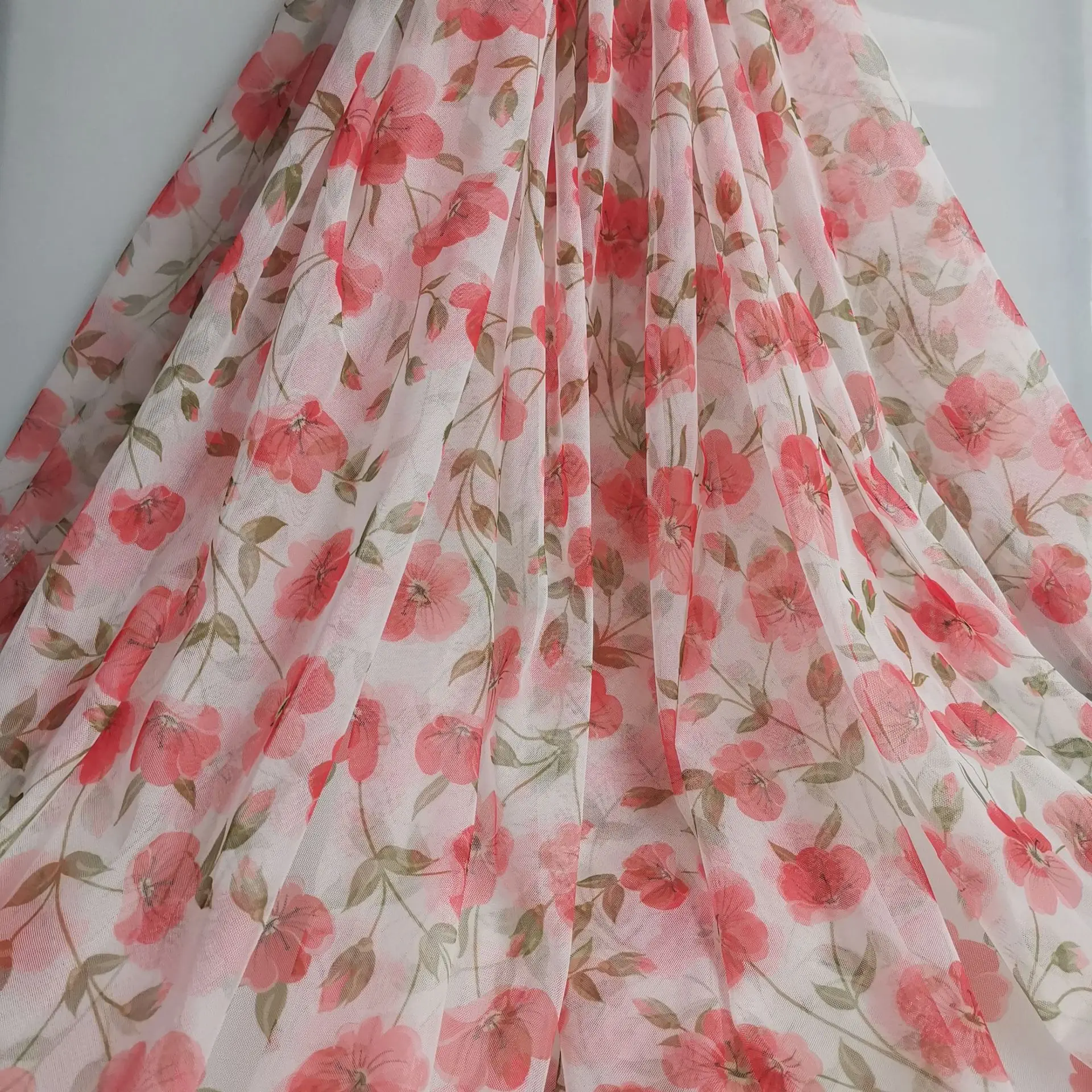 Floral Print Mesh, Flower Digital Printed Tulle, Breathable Summer Dress Fabric, Polyester