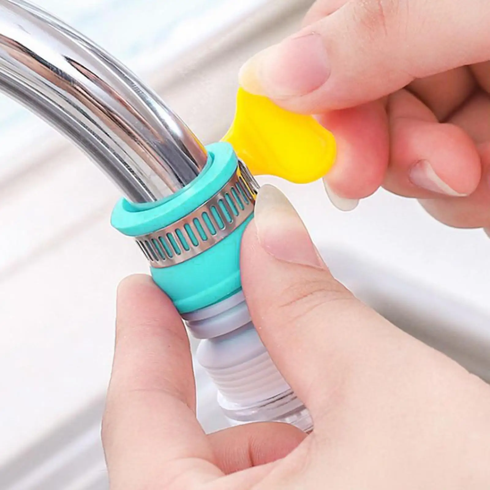 Kitchen Sink Faucet Extender Attachment with Mineral Filter Spray Tap Foldable 360 Rotatable Splash Proof Water Saver Nozzle