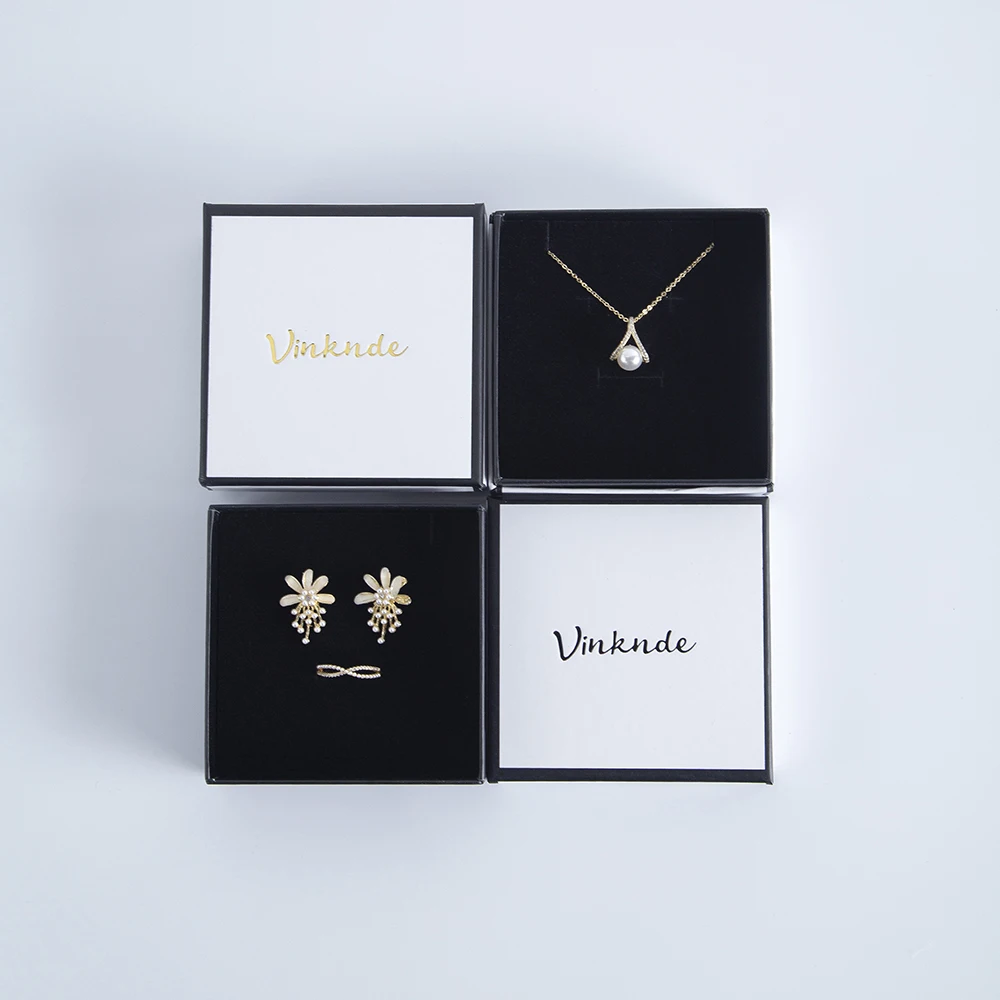 

Упаковочные коробки для ювелирных изделий (100 шт.): для свадебных серег, ожерелий, браслетов, с возможностью персонализации логотипа, для хранения бусин Будды, 7x9x3 см