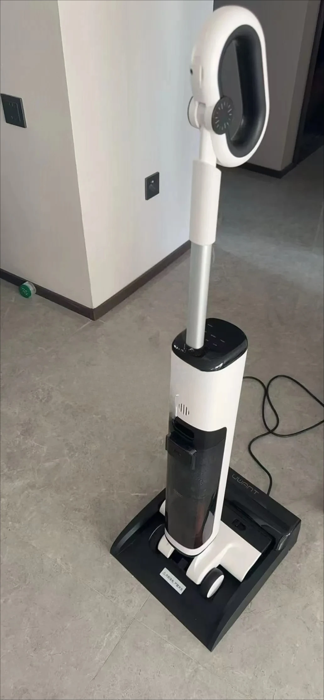 Uwant Floor Scrubber Cloud 2.0ultra 23kPa 0 Entangled Hair 12cm Ultra-thin Lying Flat AI Self-cleaning Cordless Floor Scrubber