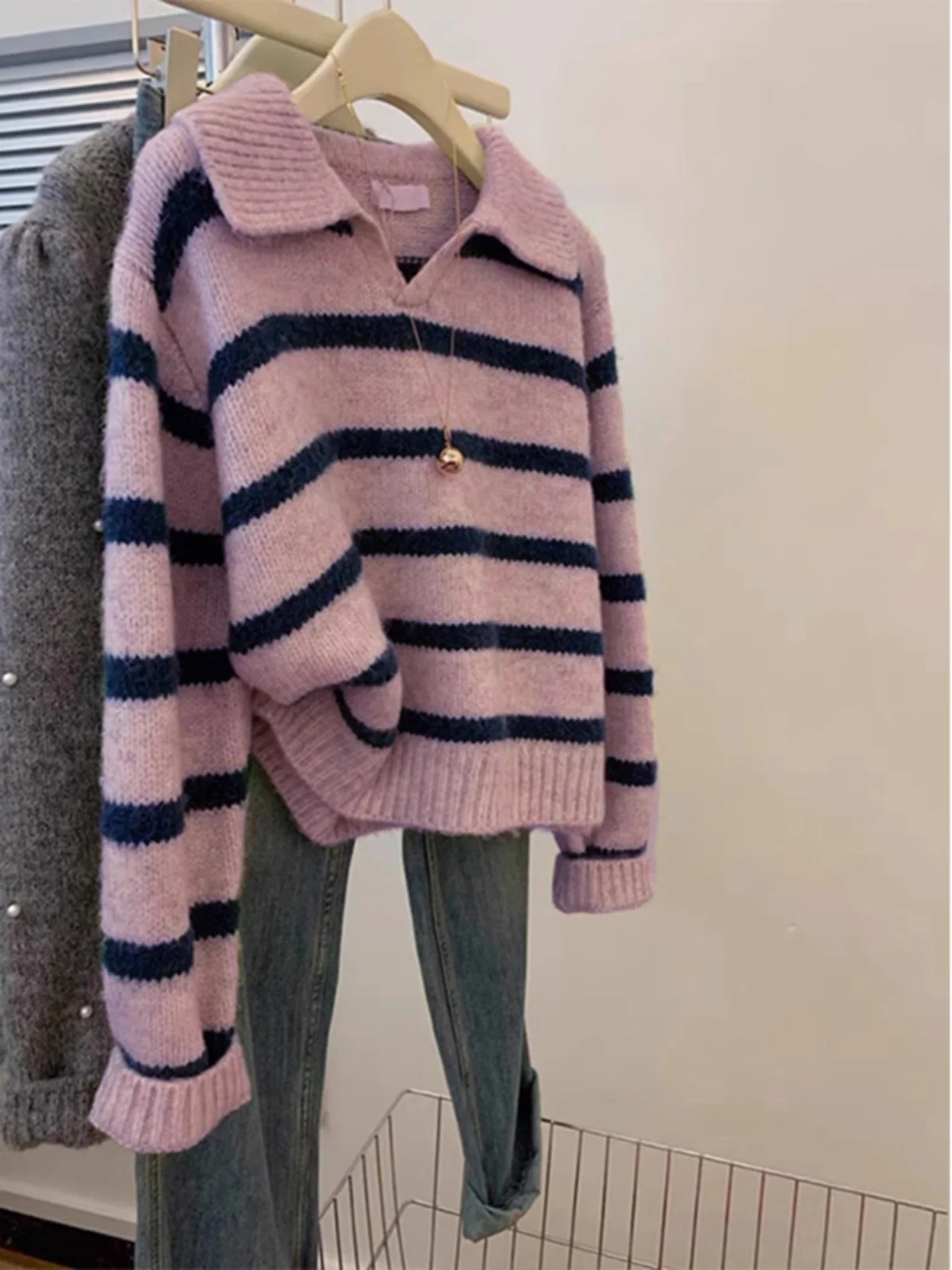 

Women's Neck Pink Striped Knitwear Autumn Winter High-End Feelings Turn-down Collar Sweater Long Sleeve Korean Style