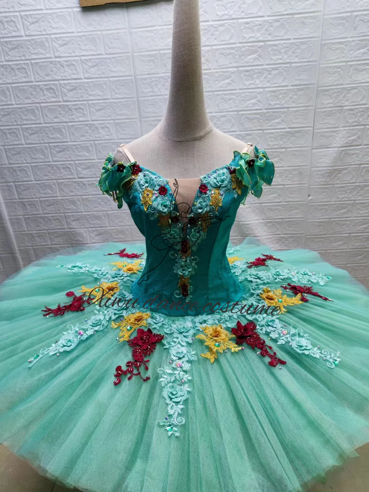 Professional high-quality custom-size ballet performance ballet costume high-end competition ballet dress