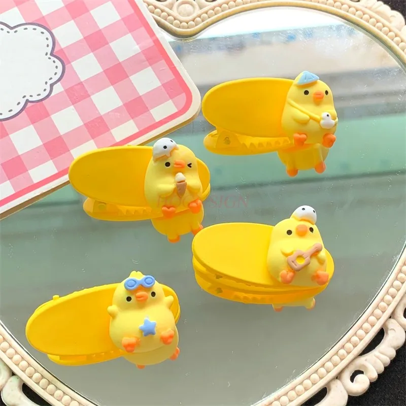 Cute and Sweet Little Yellow Chicken Hairpin Frosted Oval Edge Clip Girl Hairpin Bang Hairpin