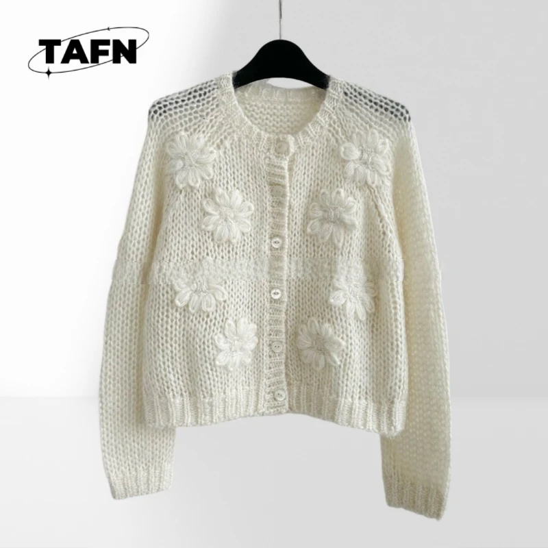

Sweater Cardigan Exquisite Fashion Retro Cashmere Cardigan Sweater – Cozy and Elegant for Casual Outings 100% Cashmere Sweater