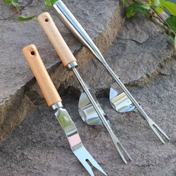 Steel Root Extractor Wooden Hand Weeder Removal Machine Weed Puller Garden Grass Puller Long Handle Tools Weed Removing Tool