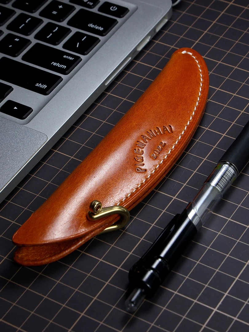 PIGENANHAI  Leather Storage Pen Case Leather  Protective Case Single