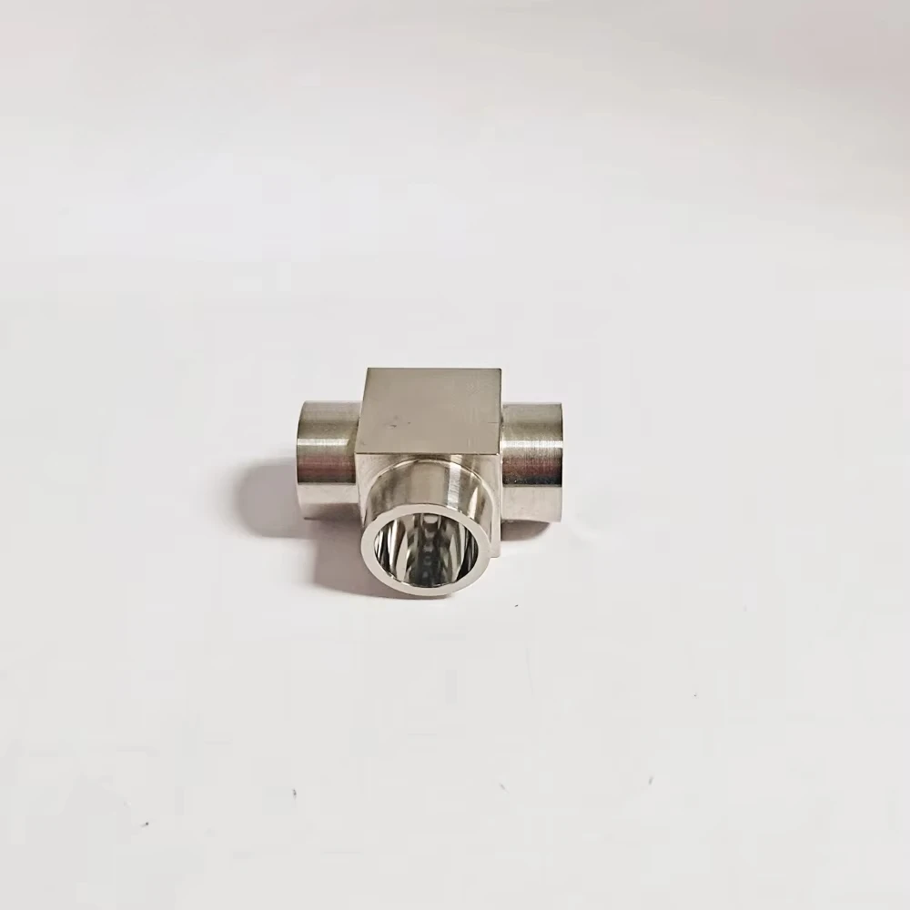 Miniature Tee Welded Fittings 3/8in Weld X 1/4in Weld X 3/8in for EP And BA Applications