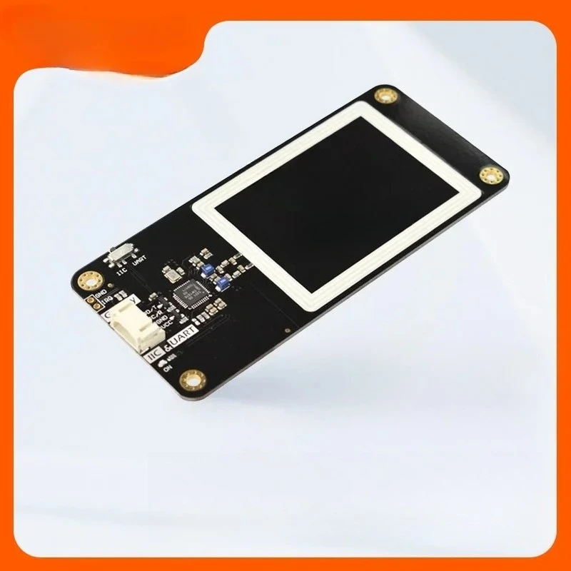Gravity: module access card supports